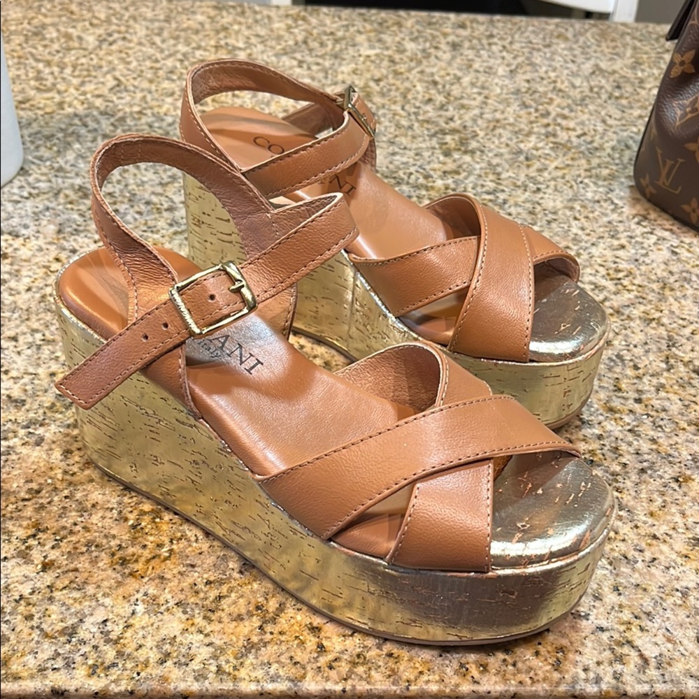 Cordani Gold and Tan Platform Shoes with Crisscross Straps